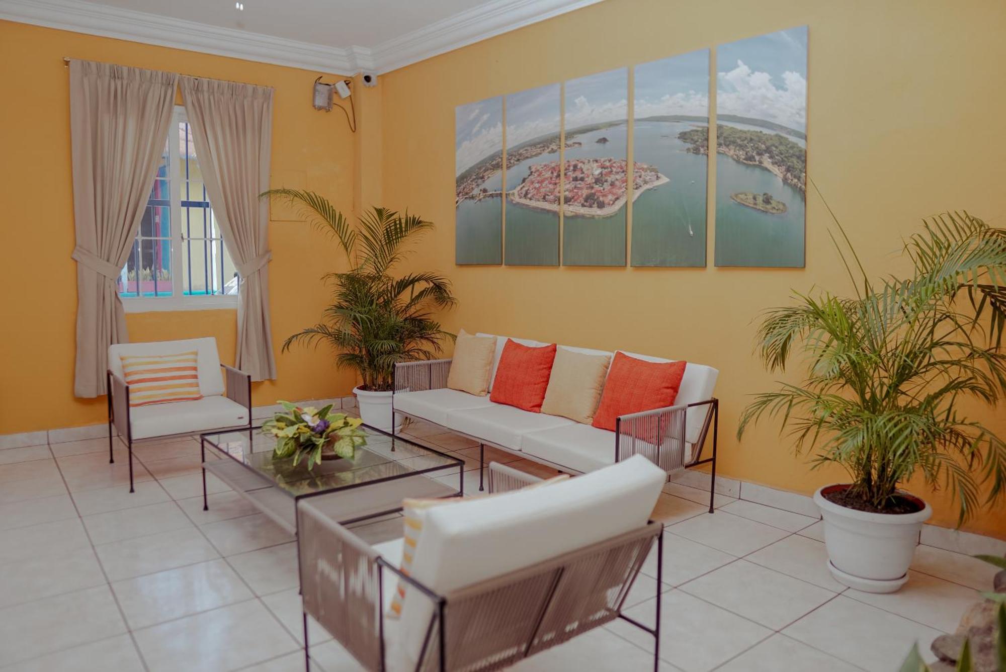 Hotel Villa Del Lago Flores Ngoại thất bức ảnh